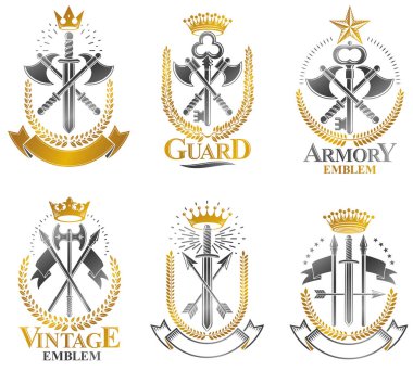 Vintage Silah Amblemleri ayarlandı. Vintage vektör tasarım elemanları koleksiyonu. Retro biçim etiketi, heraldry.