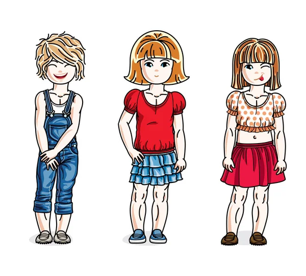 かわいい女の子ファッショナブルなカジュアルな服を着て立っています ベクターの子供イラスト セット — ストックベクタ