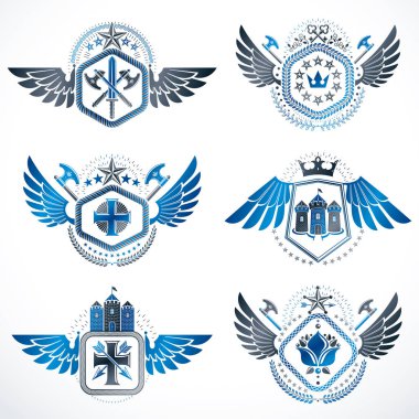 Hanedan dekoratif Amblemler Kraliyet kron, hayvan resimler, dini haçlar, Tophane ve Ortaçağ kaleleri ile yaptı. Vintage tarzı sembollerde topluluğu.