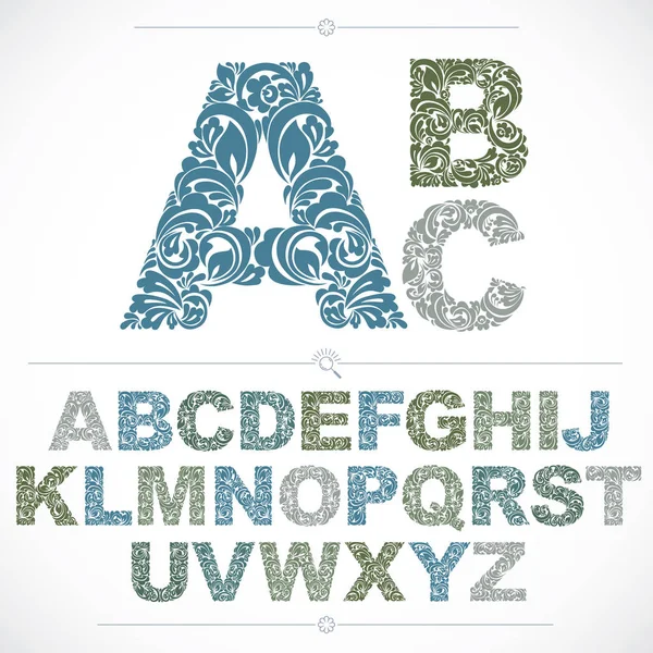 Conjunto Capiteles Ornamentados Vectoriales Tipografía Con Dibujos Florales — Vector de stock