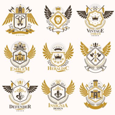 Beyaz üzerine izole edilmiş ve klasik tasarım elementleri, kral tacı, beşgen yıldızlar, cephanelik, vahşi hayvanlar kullanılarak yaratılmış vektör hanedan arması arması..