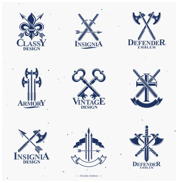 Vintage Weapon Emblems Set Stema Heraldică Embleme Decorative Izolate Colecție — Vector de stoc