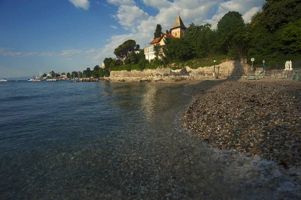 オパティヤ, クロアチアのビーチで暖かい朝 — ストック写真