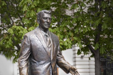 Eski ABD Başkanı Ronald Reagan heykeli