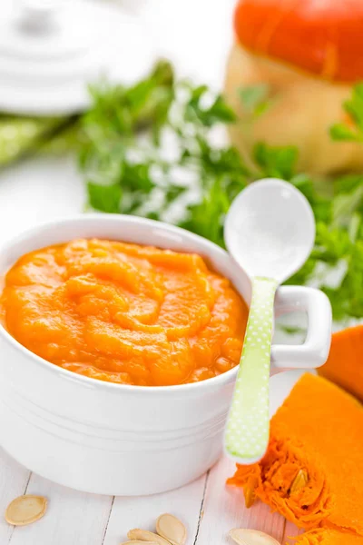 Baby food, pumpkin puree — Stock Photo, Image