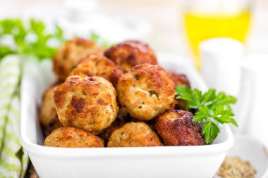 küçük köfte pirzola