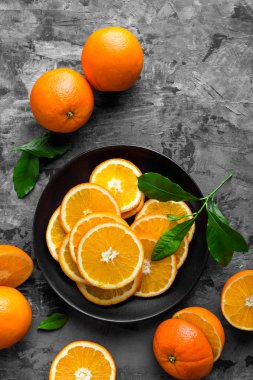 yaprakları taze portakal