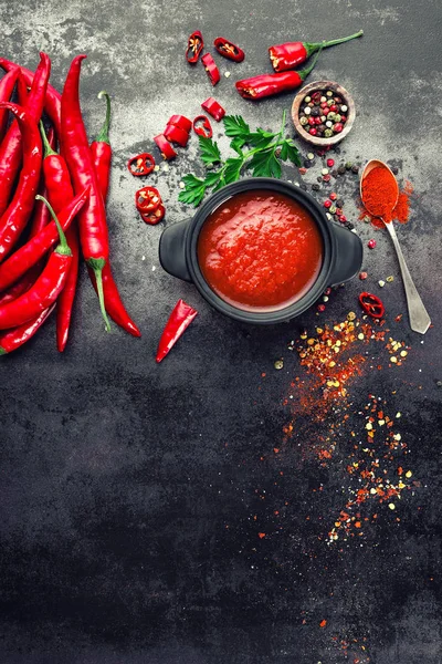Chili sauce and fresh peppers, chilli ketchup, paste — Stock Photo, Image