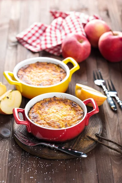 Süzme peynir güveci, tatlı kahvaltı.