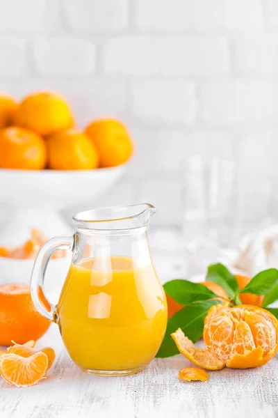Gepelde Mandarijnen Tangerines Tangerine Sap Glas Mandarijn Sap — Stockfoto