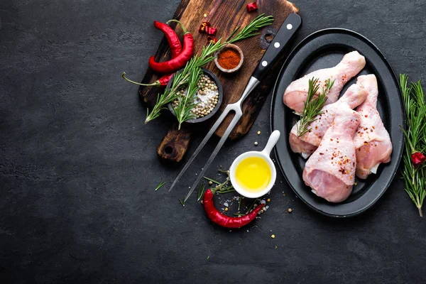 Ayam Kaki Stik Drum Dan Bahan Bahan Untuk Memasak Daging — Stok Foto