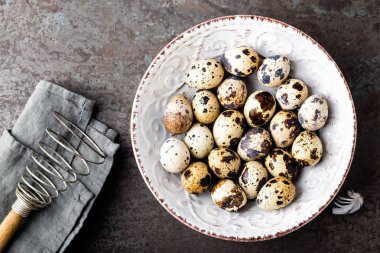 Paskalya bıldırcın yumurtası. Üstten Görünüm