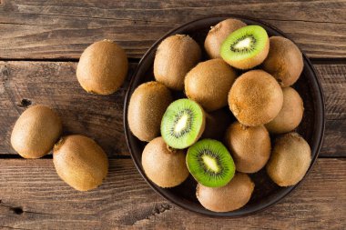 Kivi ahşap rustik masa, detoks güler yüzlü için madde üzerinde