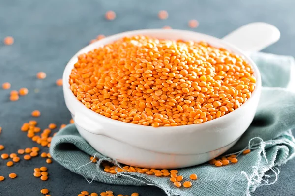 Lenteja Cruda Tazón Sobre Mesa Lentejas Frescas Comida Vegetariana —  Fotos de Stock