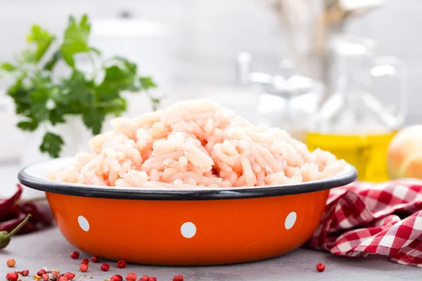Forcemeat Raw Ground Chicken Meat Bowl White Kitchen Table Fresh — Stock Photo, Image