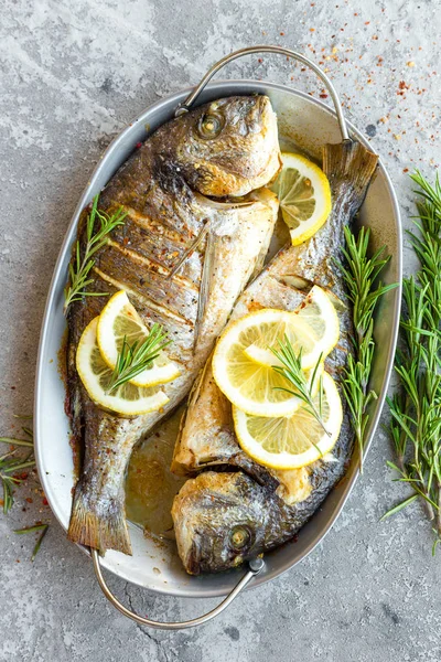 Pescado Dorado Horno Besugo Dorada Pescado Parrilla — Foto de Stock