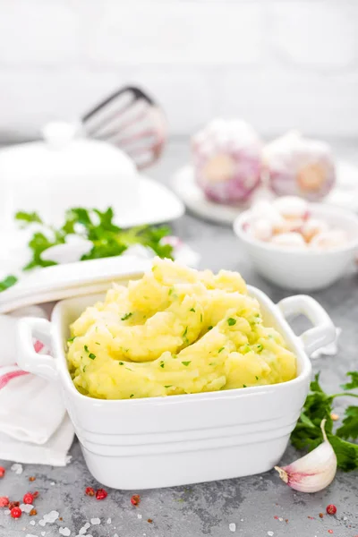 Aardappelpuree Aardappel Puree Met Knoflook Peterselie Gekookte Aardappel Aardappel Puree — Stockfoto