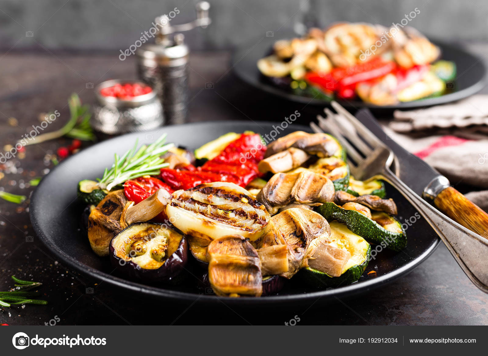 Izgara Sebze Salatası Izgara Sebze Salatası