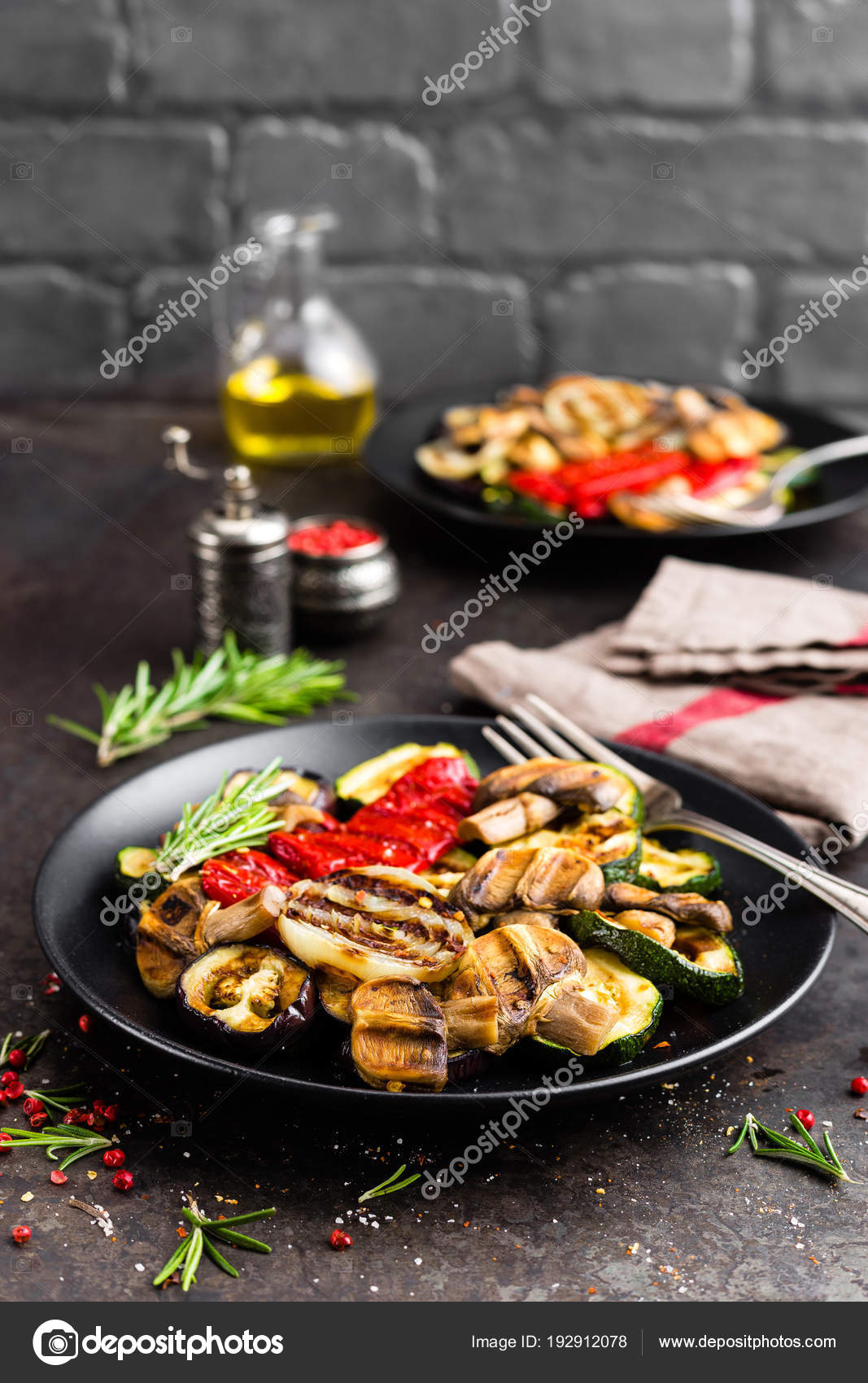 Izgara Sebze Salatası Izgara Sebze Salatası
