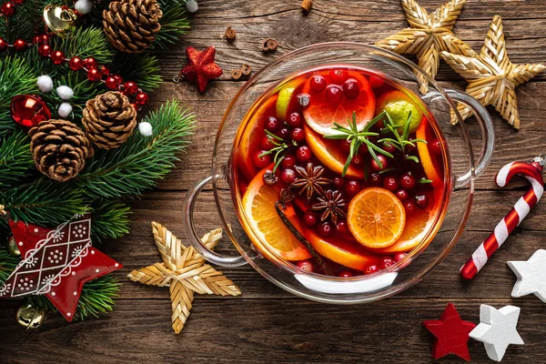 Golpe Navidad Cóctel Toddy Rojo Festivo Bebida Con Arándanos Cítricos —  Fotos de Stock