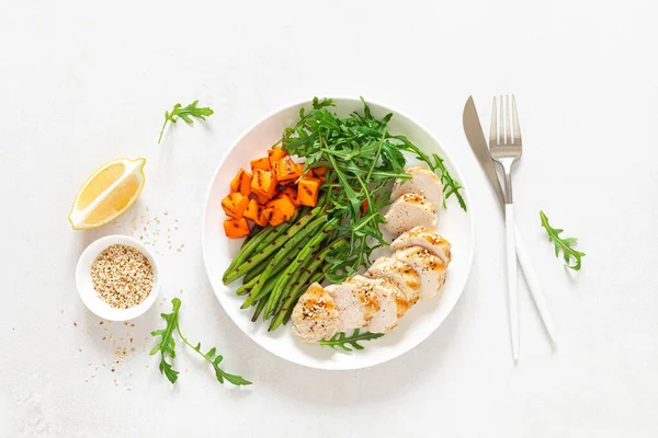 Grilled Chicken Breast Fillet Butternut Squash Pumpkin Green Beans Fresh — Stock Photo, Image