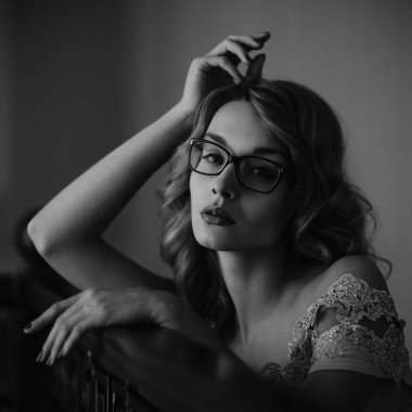 çok güzel bir kız portresi