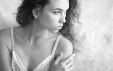 Çok güzel ve seksi kadın