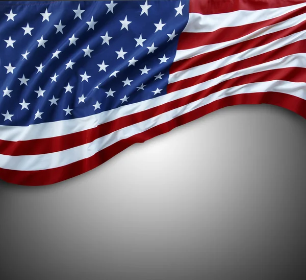 Прапор США на сірому — стокове фото