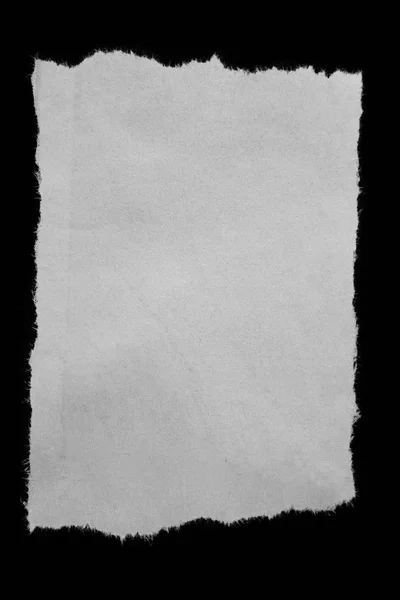 Papier déchiré sur noir — Photo