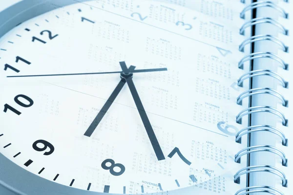 Clock and calendar — Stock Photo, Image