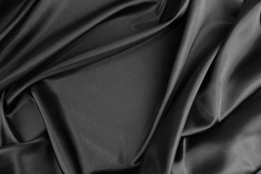 siyah ipek kumaş