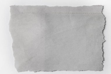 Yırtık kağıt parçası