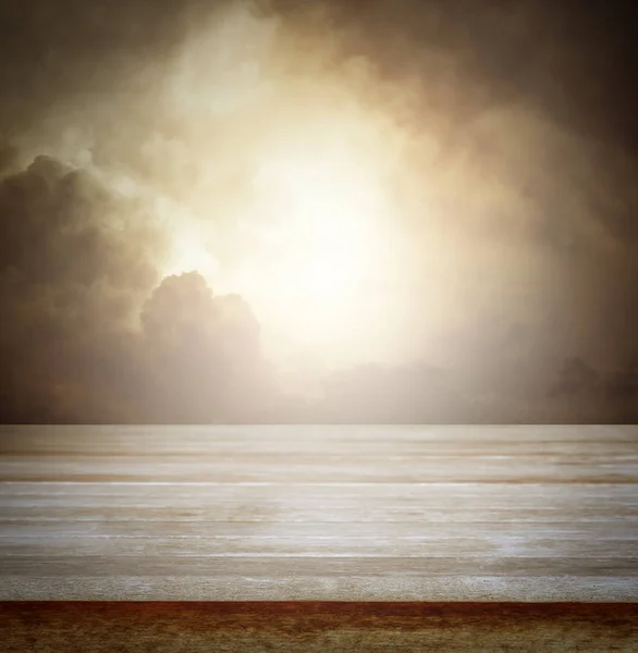 Table and sky — Stock Photo, Image