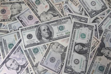 çeşitli Amerikan banknotlar