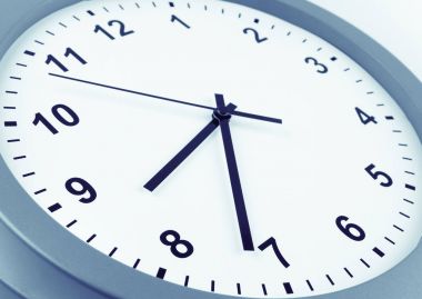 clock bir close-up