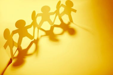 Kağıt zincir takımı elele