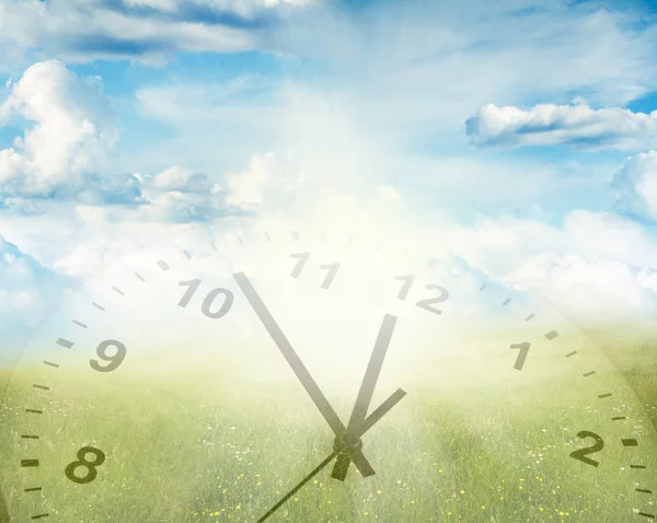 Clock in spring scene — Stock Photo, Image