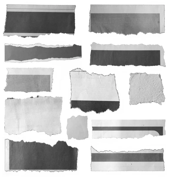 yırtık kağıt parçaları