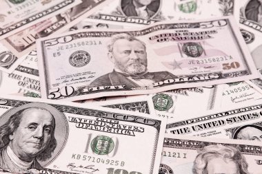 çeşitli Amerikan banknotlar