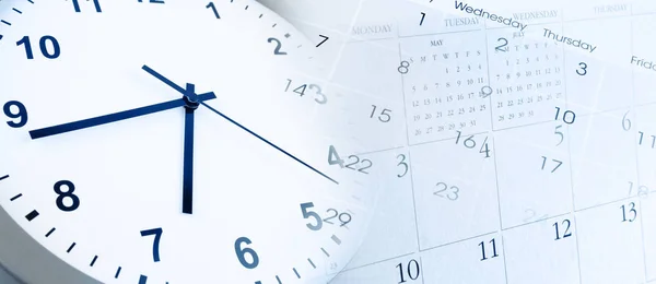 Reloj y calendarios — Foto de Stock