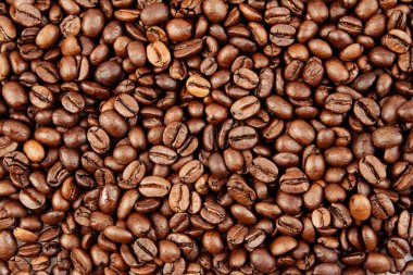 Kavrulmuş kahve çekirdekleri.