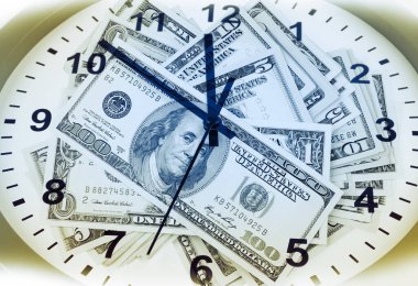 Saat ve Amerikan banknotları. Zaman para fikridir.