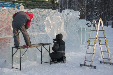 Ana heykeltıraş buz işleme