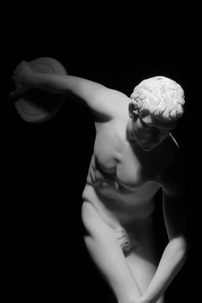The statue of the discus thrower — Stock Photo, Image