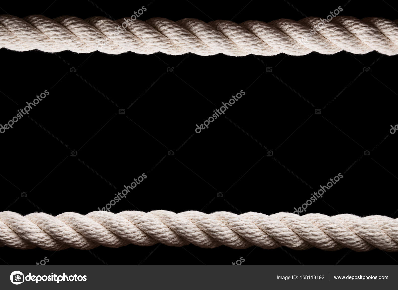 Cuerda Blanca Sobre Fondo Negro — Foto de stock #158118192 © forton