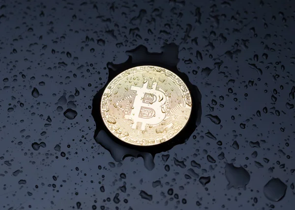 Bitcoin Krople Wody Bitcoin Złota Moneta Pokryta Kropli Wody — Zdjęcie stockowe