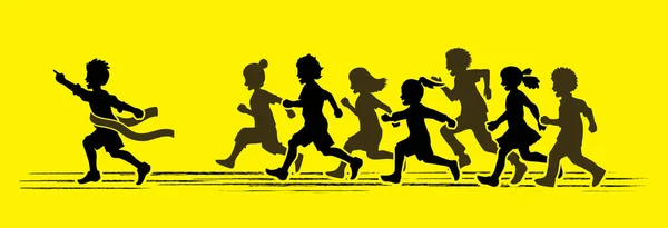 Vítěz skupiny dětí běží maraton, malý chlapec a dívka hrát společně — Stockový vektor