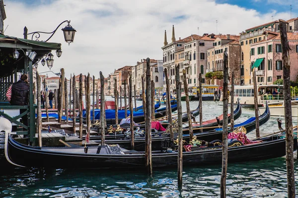 Belas gôndolas de Veneza — Fotografia de Stock