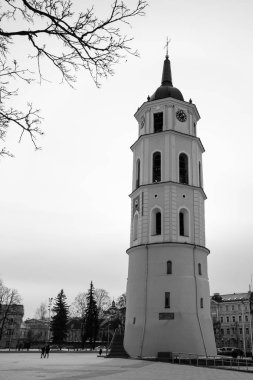 Katedral çan kulesi