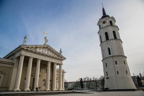 Kathedraal plein in vilnius — Stockfoto